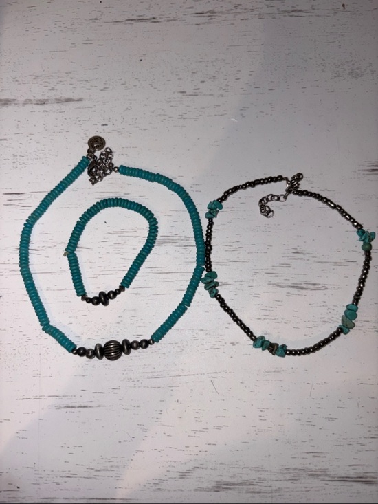 None Jewelry - Turquoise Beaded Necklace and Bracelet Set - Women Jewelry